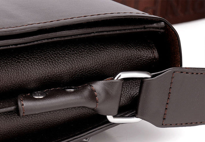 BM044 - Genuine Leather Men's Premium Messenger Bag