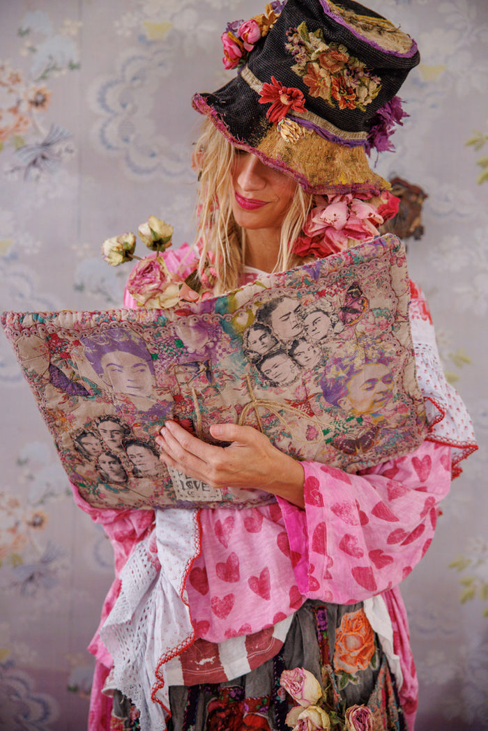 Frida Mi Musa Notebook Magnolia Pearl Clothing