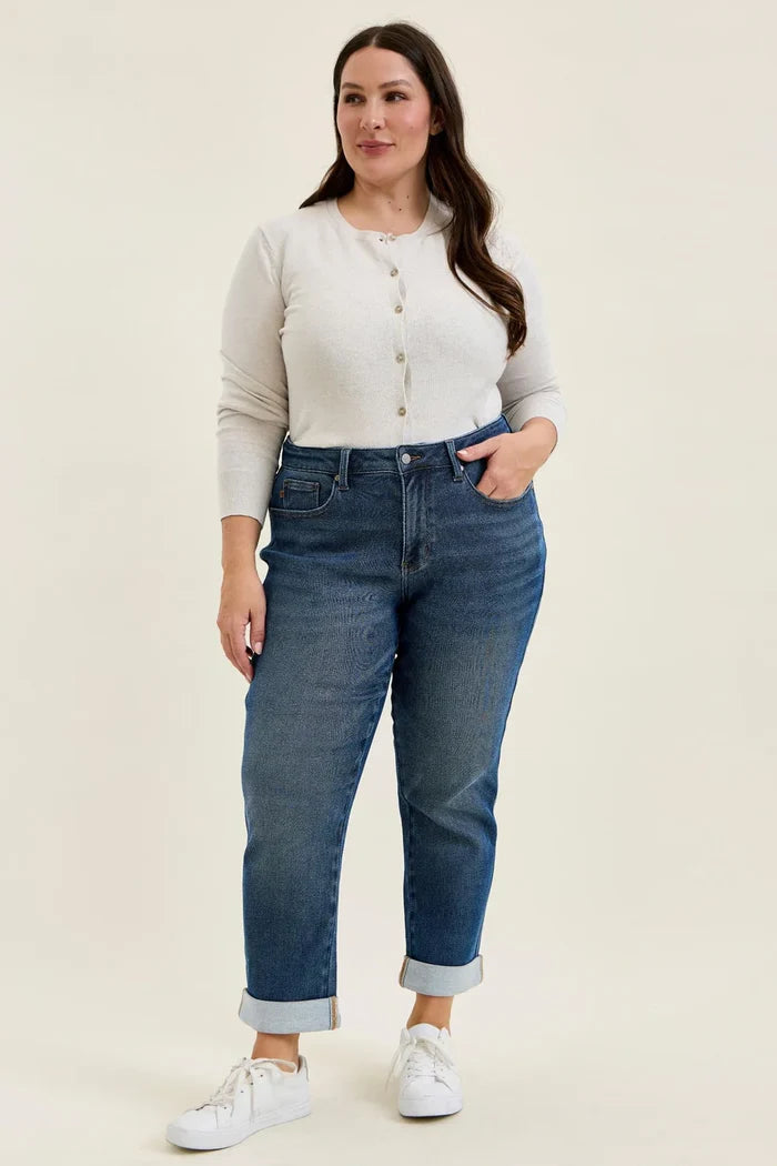 Judy Blue Mid Rise Billie Boyfriend Jean in Dark Cozy Indigo
