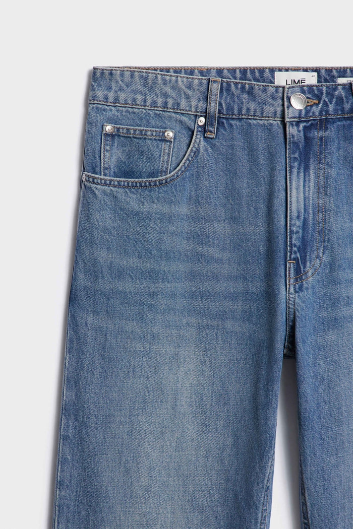 VINTAGE BLUE