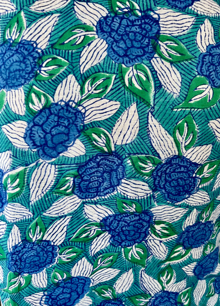 Blue Carnation / Large