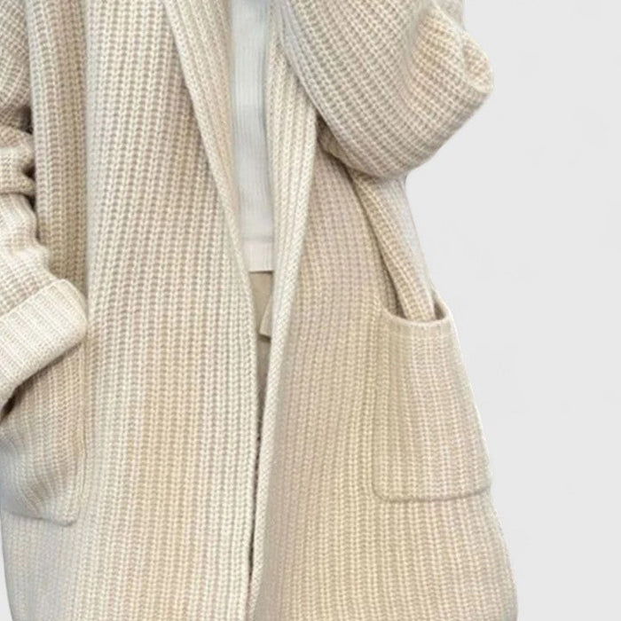 Amy - Comfortable Cardigan