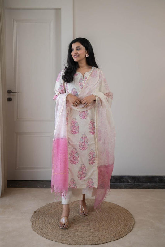 Anaisha Kota Doria Dupatta Sets- Pink