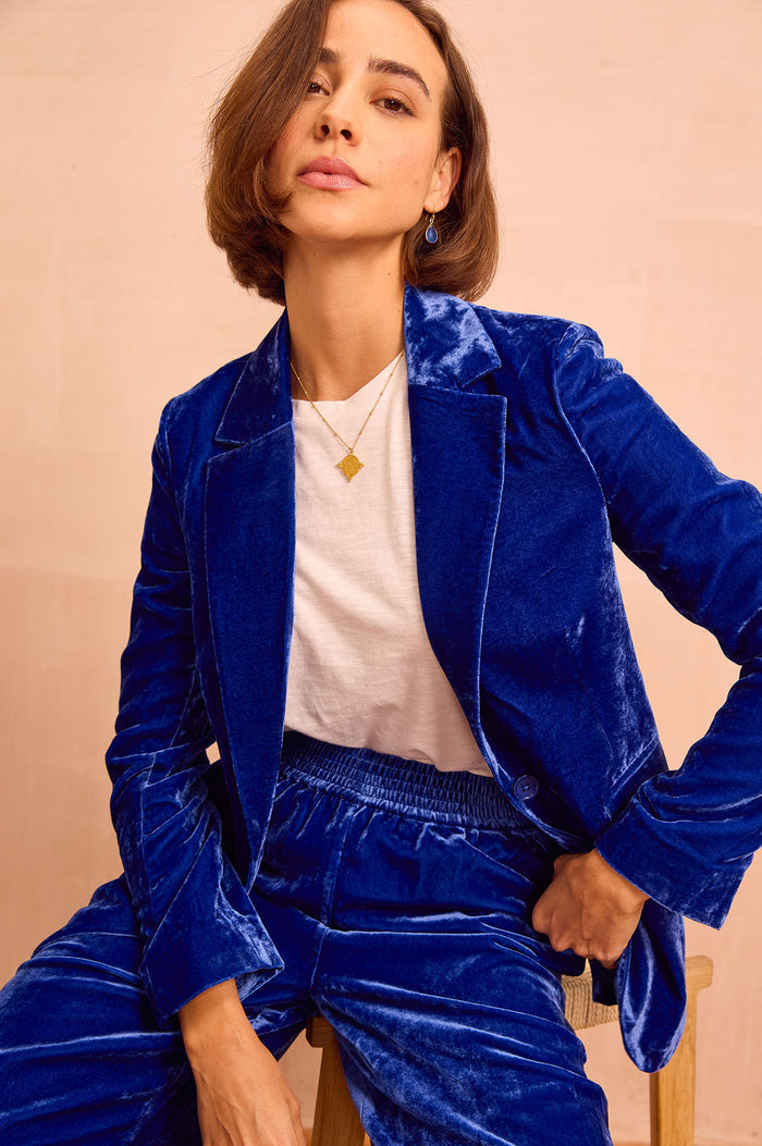 Asha Velvet Single Breasted Blazer | Azure Blue - Aspiga