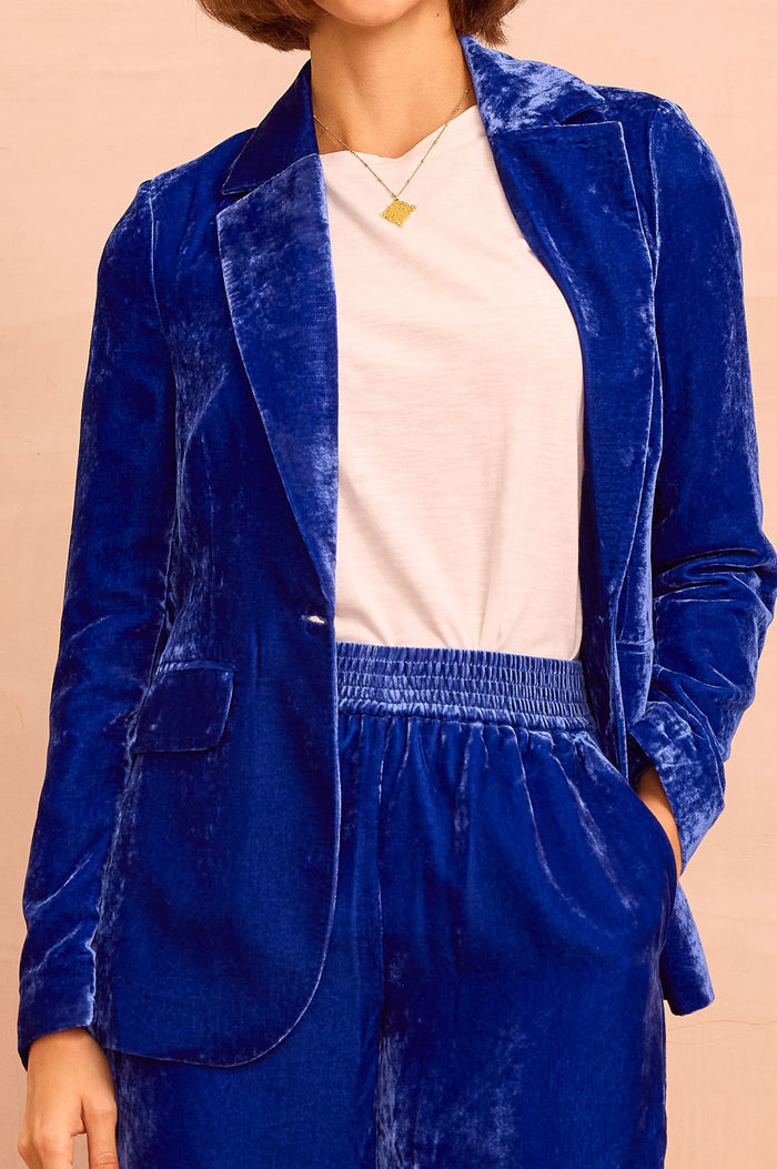 Asha Velvet Single Breasted Blazer | Azure Blue - Aspiga