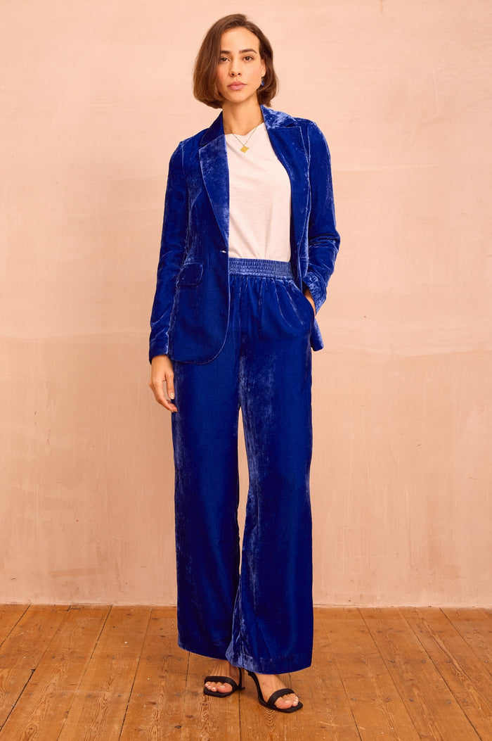 Asha Velvet Single Breasted Blazer | Azure Blue - Aspiga