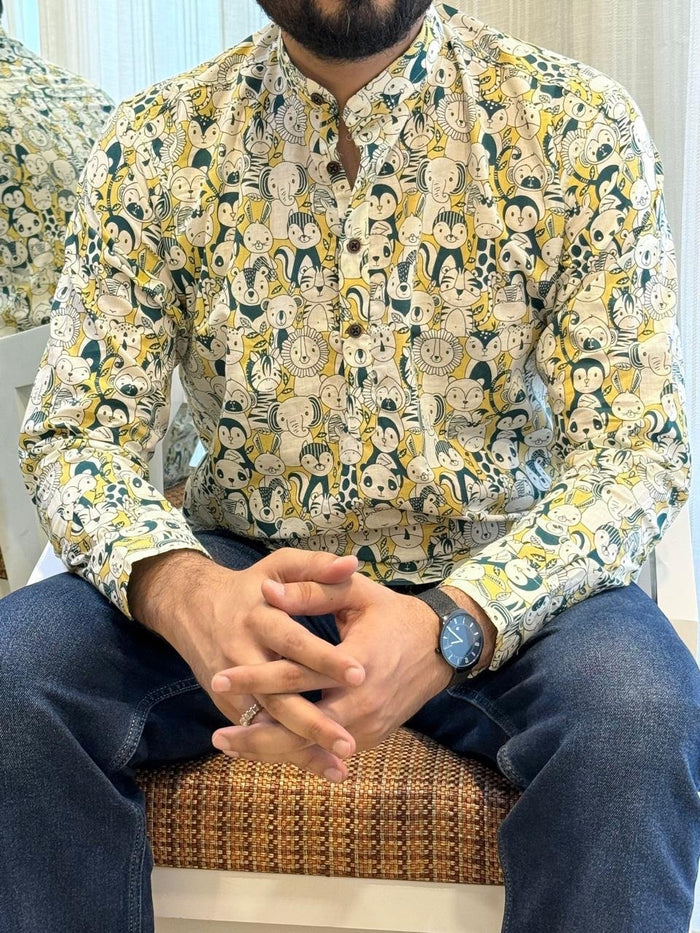 Cotton Men?? Short Kurta- White Green Zoo