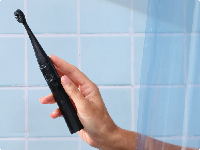 Color: Black; Travel Toothbrush