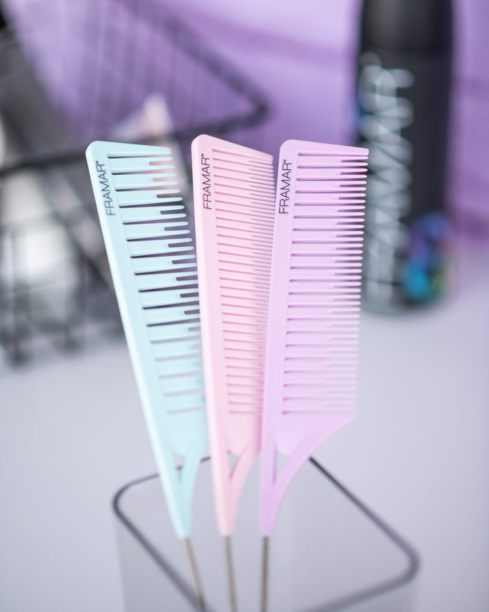 Comb brush, highlighting comb, comb for hair, comb hair brush, comb in hair dye, comb my hair, comb with pick, comb with metal end, comb with handle, highlighting with a comb, highlight brush comb, highlighting comb, framar highlighting comb