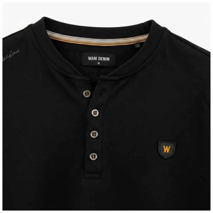 WAM DENIM T-Shirt 79664 Velvet Black - Collar & Badge Detail
