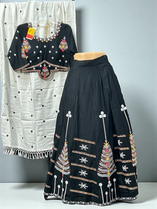 Garba chaniya choli by Kurti Connection USA