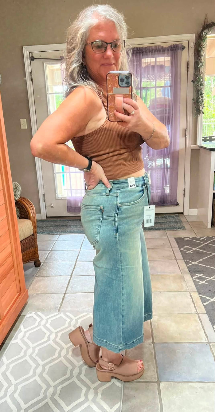 Judy Blue High Waist Marian Culotte with Side Shaping Seam Jeans Medium Warm Tinted Indigo