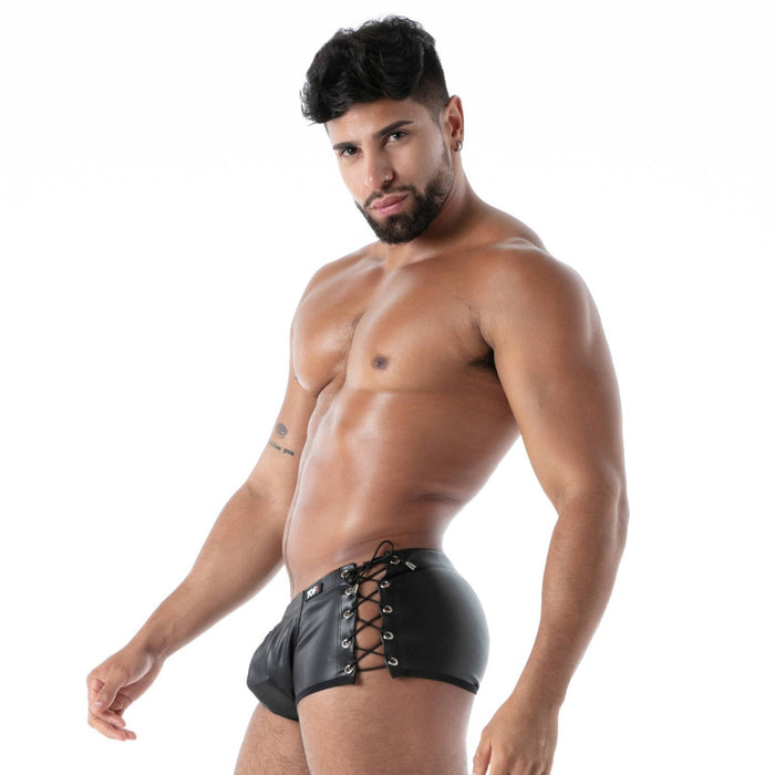 KINKY LACED TRUNK
