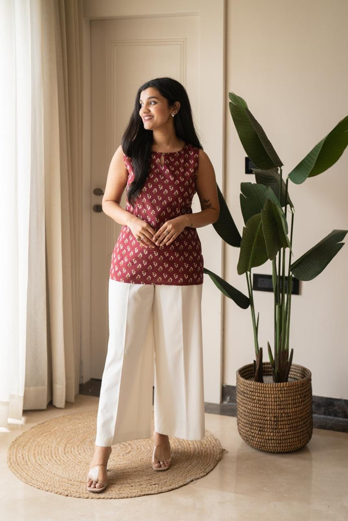 Lily Sleevless Cotton Top- Maroon Booti