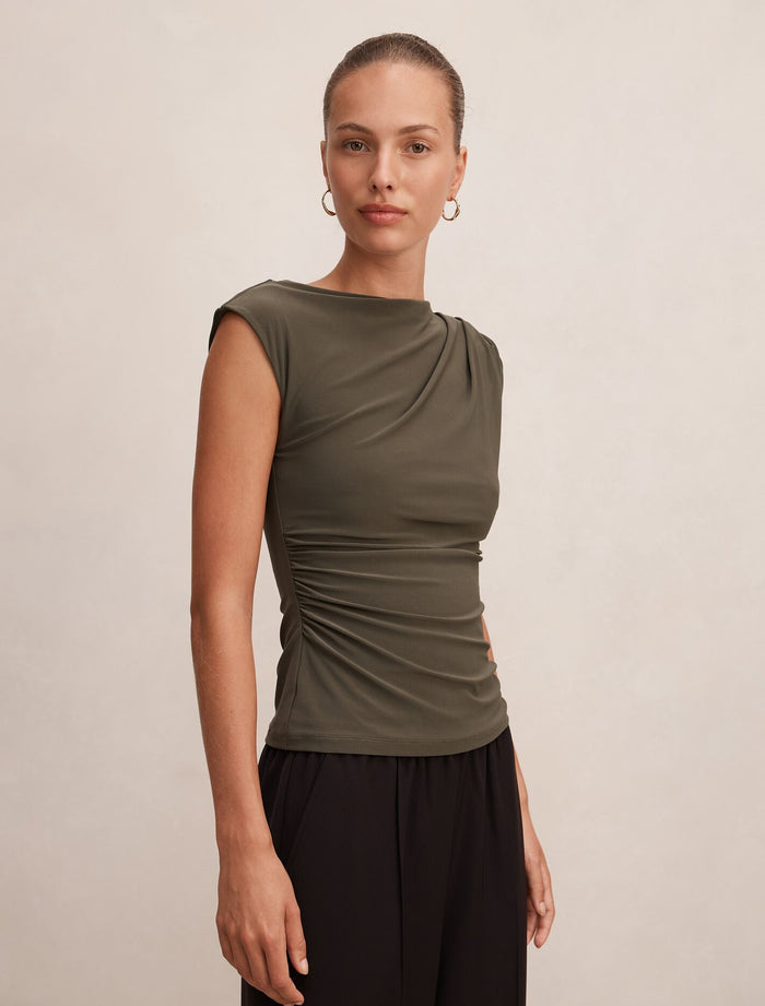 Logan Asym Shoulder Top Forever New
