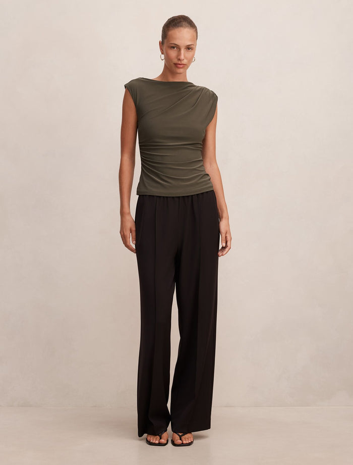 Logan Asym Shoulder Top Forever New