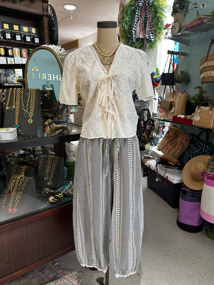 PANTS GINGHAM EMBROIDERY DETAILING ALADI
