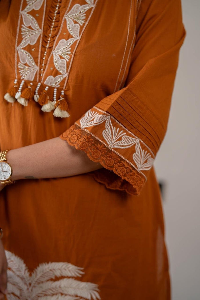 Paro Embroidered Luxe Cotton Set- Rust