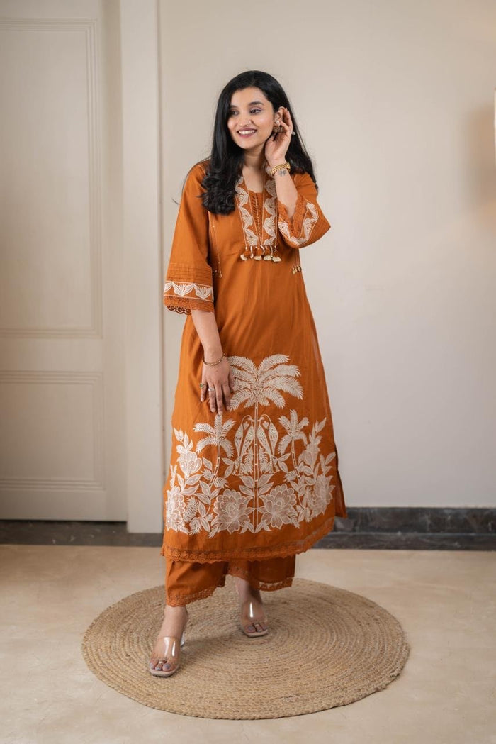 Paro Embroidered Luxe Cotton Set- Rust