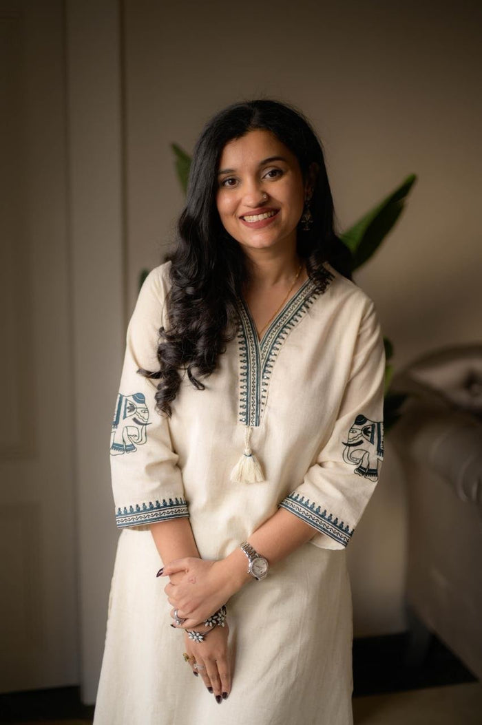 Shiya Embroidered Cotton Set- Off White Blue