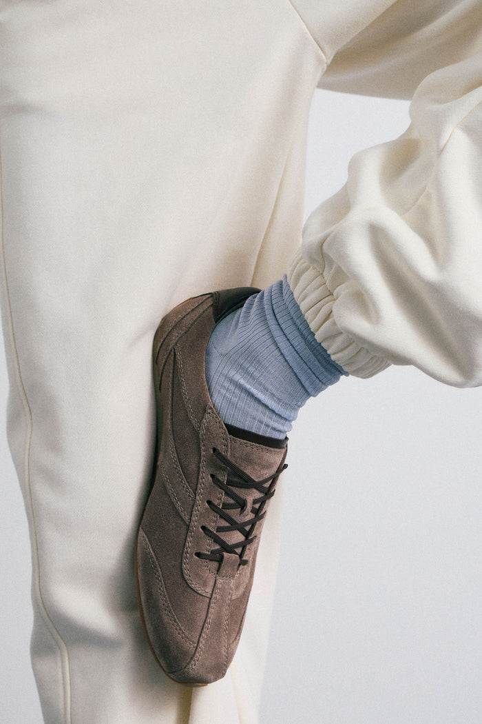 DARK BEIGE