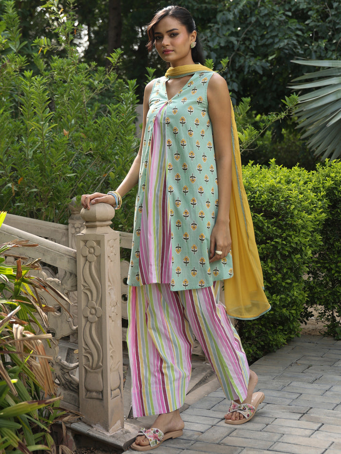 Women’s Cotton Kurta and Farshi Salwar with Dupatta