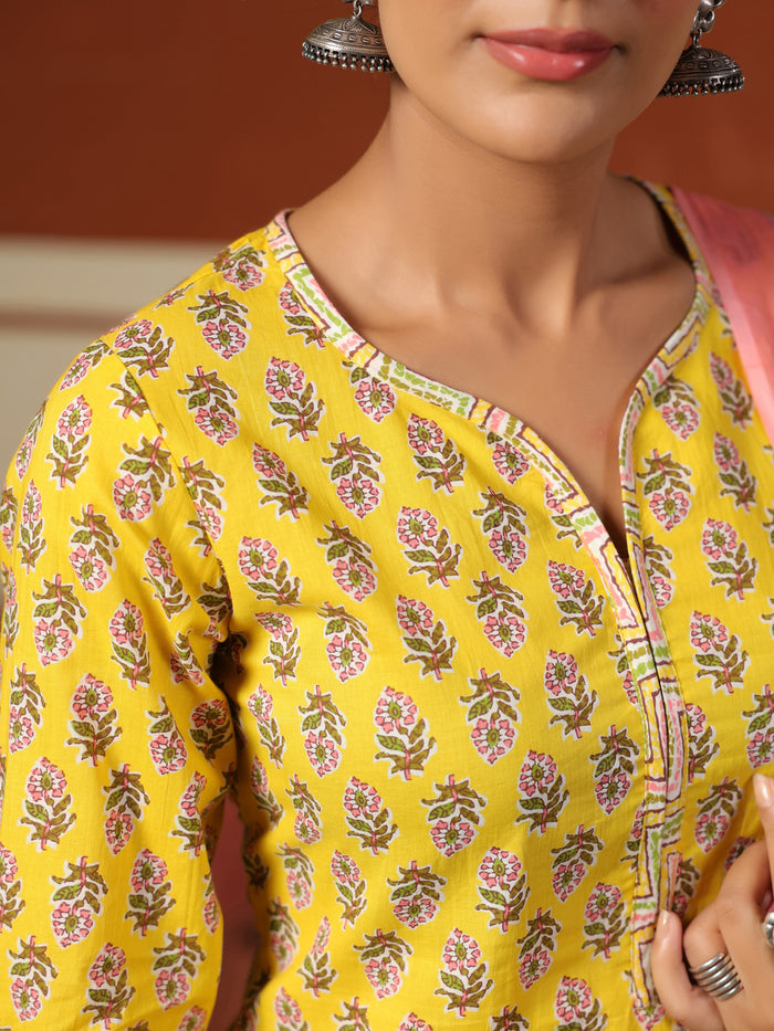 Women's Cotton Short Kurta With Salwar & Dupatta