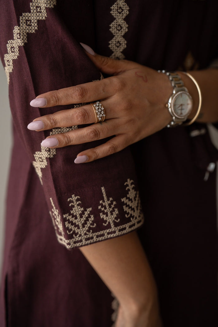 Yogya Elegant Slub Suit- Wine