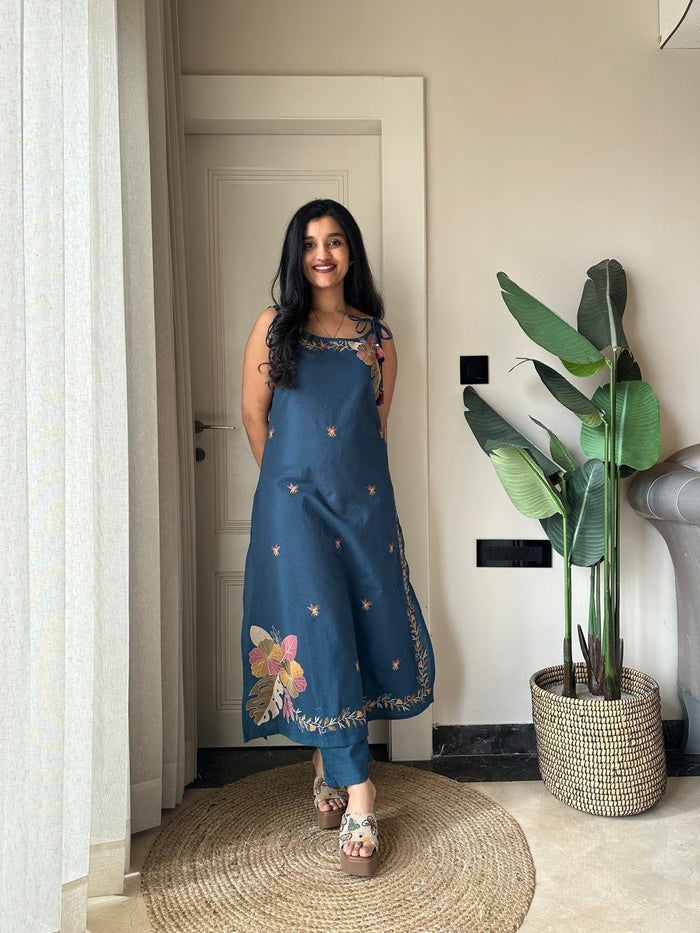 Zuhra Embroidered Pant Set- Teal Blue