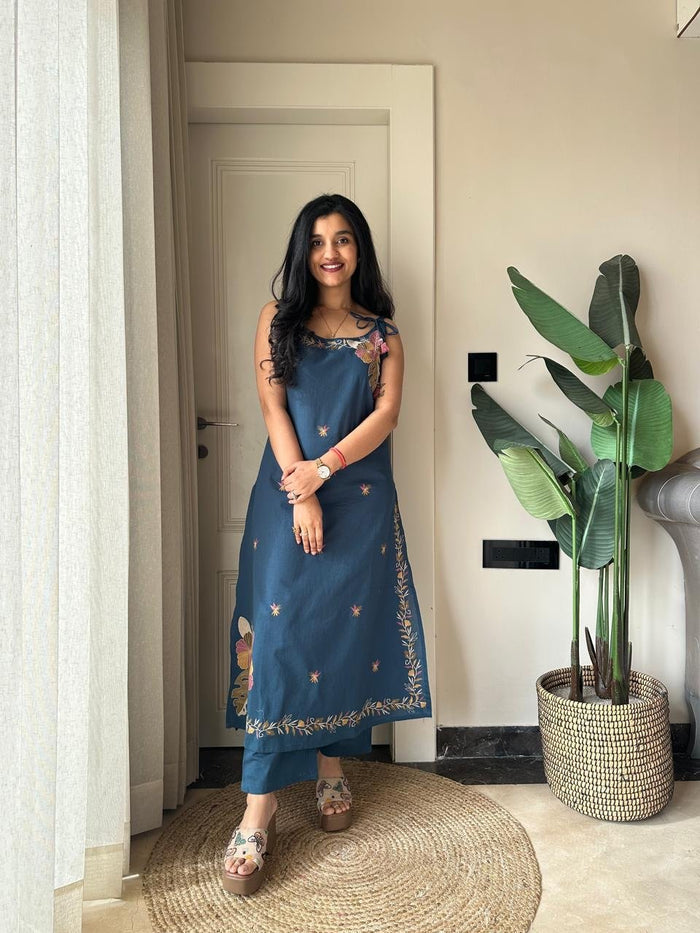 Zuhra Embroidered Pant Set- Teal Blue